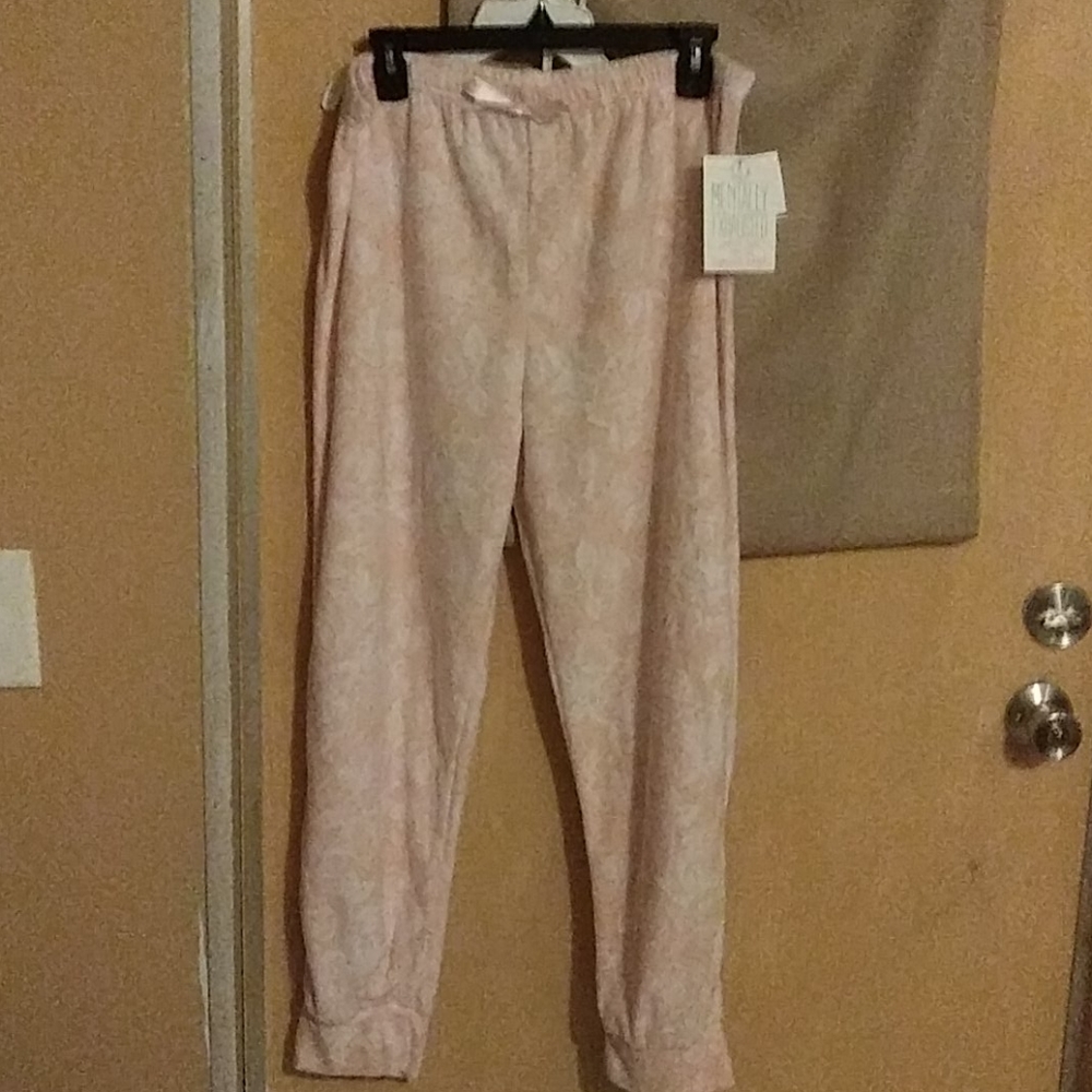 Pjs - Picture 2 of 2